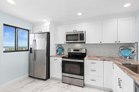 Copropriété à vendre à Jensen Beach, Floride: 2 chambres, 97.83 m2 № 2377051 - photo 5