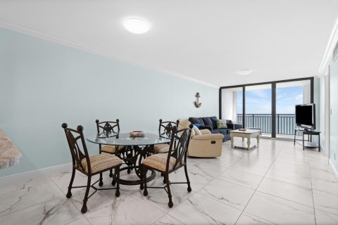 Copropriété à vendre à Jensen Beach, Floride: 2 chambres, 97.83 m2 № 2377051 - photo 8