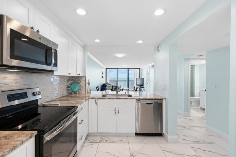 Copropriété à vendre à Jensen Beach, Floride: 2 chambres, 97.83 m2 № 2377051 - photo 7
