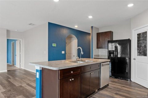 House in Beverly Hills, Florida 5 bedrooms, 268.39 sq.m. № 2110886 - photo 13
