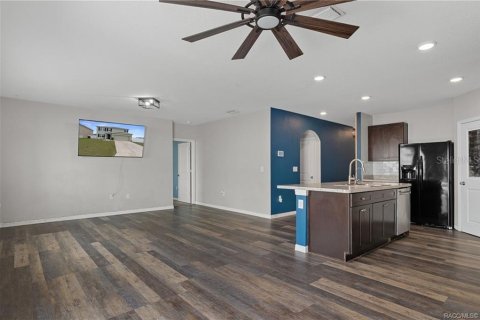 House in Beverly Hills, Florida 5 bedrooms, 268.39 sq.m. № 2110886 - photo 12