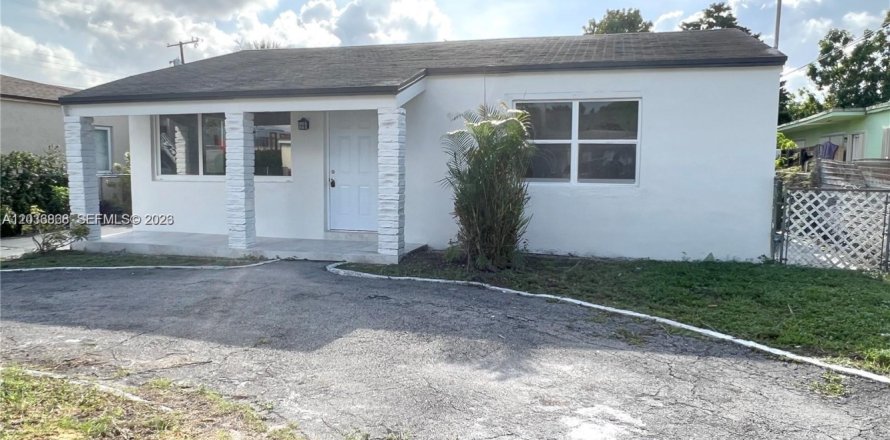 Casa en Miami, Florida 2 dormitorios № 2085588