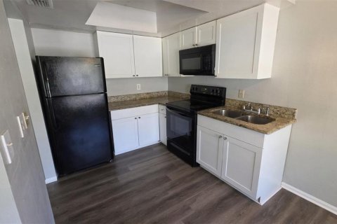 Appartement à louer à Kissimmee, Floride: 1 chambre, 66.43 m2 № 2416397 - photo 4