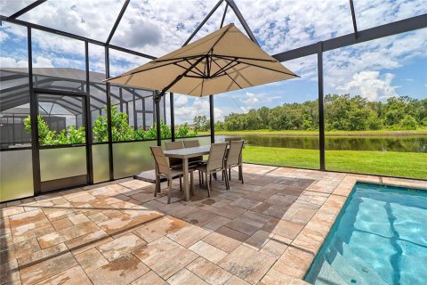 House in Riverview, Florida 4 bedrooms, 257.99 sq.m. № 1834996 - photo 27