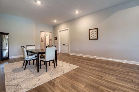 House in Riverview, Florida 4 bedrooms, 257.99 sq.m. № 1834996 - photo 8