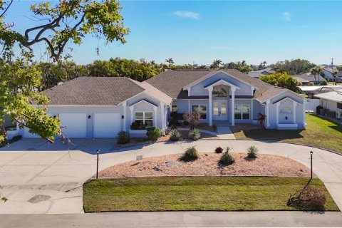 Villa ou maison à vendre à Cape Coral, Floride: 4 chambres, 288.09 m2 № 1545724 - photo 8