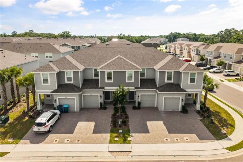 Adosado en venta en Davenport, Florida, 3 dormitorios, 130.71 m2 № 2213400 - foto 3
