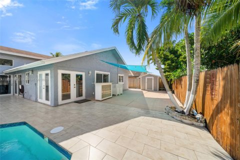 House in Lauderhill, Florida 3 bedrooms, 151.06 sq.m. № 1951671 - photo 23