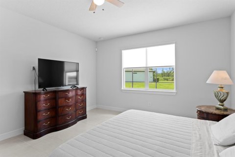 House in Land O' Lakes, Florida 2 bedrooms, 178 sq.m. № 1844268 - photo 19
