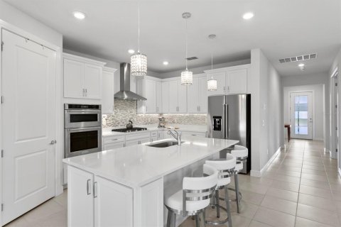 House in Land O' Lakes, Florida 2 bedrooms, 178 sq.m. № 1844268 - photo 11