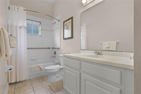 Condo in Davenport, Florida, 2 bedrooms № 2123371 - photo 24