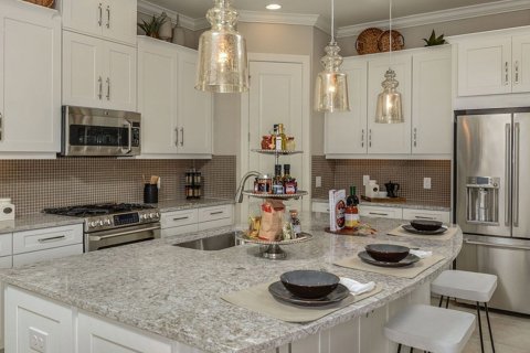 Townhouse in ESPLANADE BY THE ISLANDS in Naples, Florida 3 bedrooms, 195 sq.m. № 78117 - photo 1