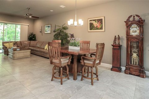 Adosado en venta en Ormond Beach, Florida, 3 dormitorios, 195.19 m2 № 2115312 - foto 17
