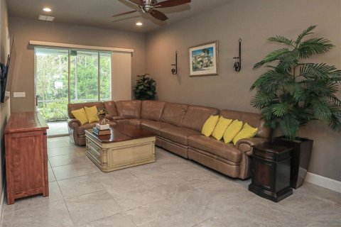 Adosado en venta en Ormond Beach, Florida, 3 dormitorios, 195.19 m2 № 2115312 - foto 19