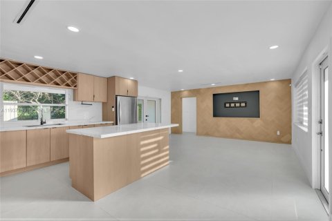 Casa en venta en Cutler Bay, Florida, 3 dormitorios, 126.63 m2 № 1995062 - foto 8