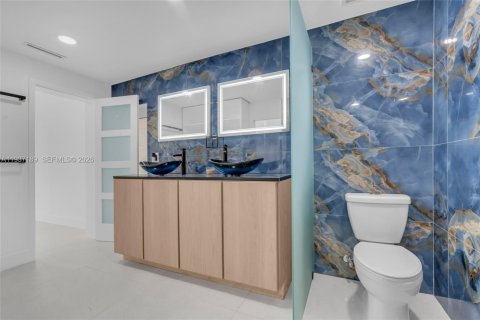 Casa en venta en Cutler Bay, Florida, 3 dormitorios, 126.63 m2 № 1995062 - foto 19