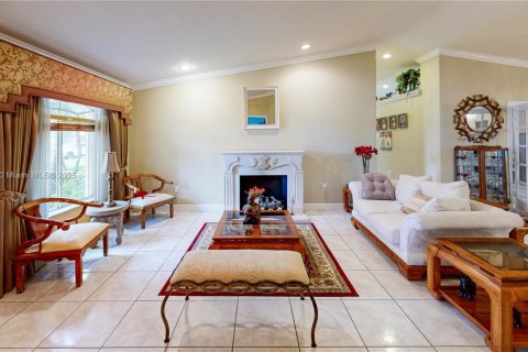 House in Homestead, Florida 4 bedrooms, 211.72 sq.m. № 1832387 - photo 7