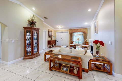 House in Homestead, Florida 4 bedrooms, 211.72 sq.m. № 1832387 - photo 8