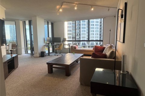 Condominio en venta en Miami, Florida, 2 dormitorios, 118.73 m2 № 1965653 - foto 27