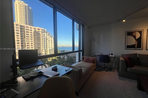 Condominio en venta en Miami, Florida, 2 dormitorios, 118.73 m2 № 1965653 - foto 28
