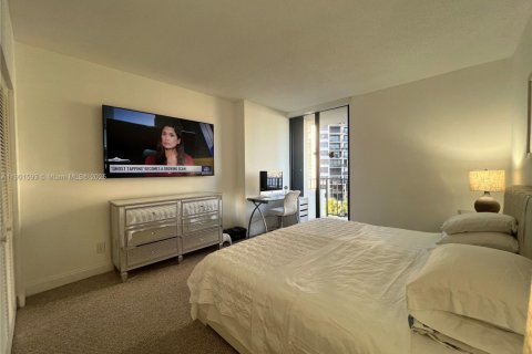 Condominio en venta en Miami, Florida, 2 dormitorios, 118.73 m2 № 1965653 - foto 5