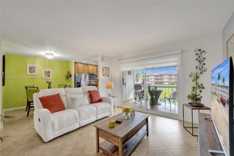 Купить кондоминиум в Холливуд, Флорида 2 спальни, 81.75м2, № 1862458 - фото 11