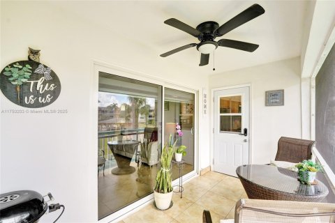 Купить кондоминиум в Холливуд, Флорида 2 спальни, 81.75м2, № 1862458 - фото 15