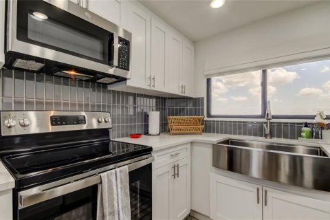 Copropriété à louer à Clearwater, Floride: 2 chambres, 136.01 m2 № 1631745 - photo 18