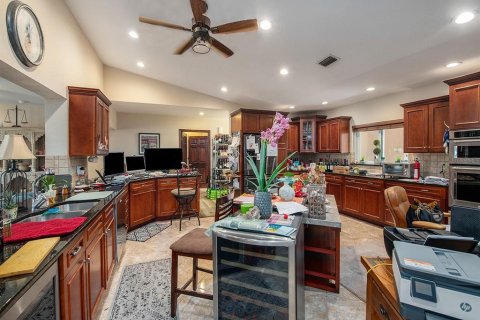 House in Saint Petersburg, Florida 4 bedrooms, 224.82 sq.m. № 1808079 - photo 25
