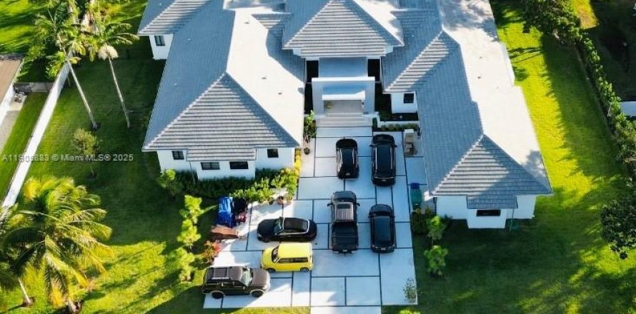 Villa ou maison à Pinecrest, Floride 6 chambres, 535.02 m2 № 1963395