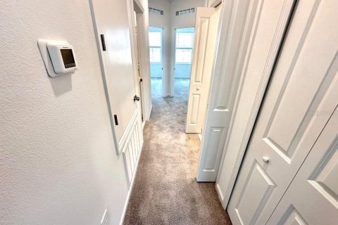 Townhouse in Clermont, Florida 3 bedrooms, 156.91 sq.m. № 2396226 - photo 19