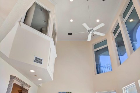Villa ou maison à vendre à Melbourne Beach, Floride: 3 chambres, 301.19 m2 № 2246255 - photo 29