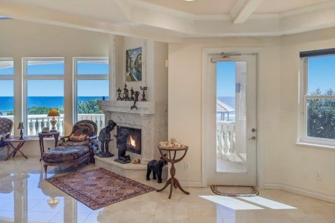 Villa ou maison à vendre à Melbourne Beach, Floride: 3 chambres, 301.19 m2 № 2246255 - photo 25