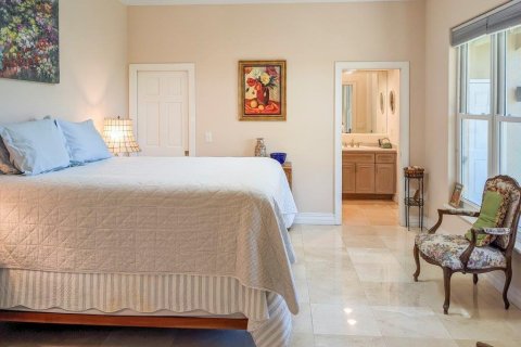 Villa ou maison à vendre à Melbourne Beach, Floride: 3 chambres, 301.19 m2 № 2246255 - photo 13