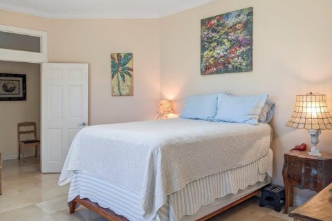 Villa ou maison à vendre à Melbourne Beach, Floride: 3 chambres, 301.19 m2 № 2246255 - photo 10