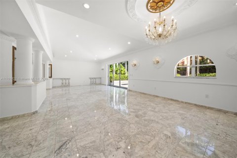 Villa ou maison à louer à Golden Beach, Floride: 4 chambres, 341.32 m2 № 1959840 - photo 20