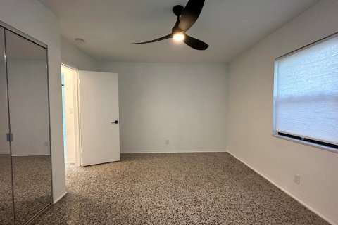 Villa ou maison à louer à Fort Lauderdale, Floride: 1 chambre, 138.52 m2 № 2376547 - photo 5