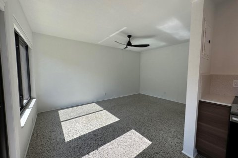 Villa ou maison à louer à Fort Lauderdale, Floride: 1 chambre, 138.52 m2 № 2376547 - photo 19