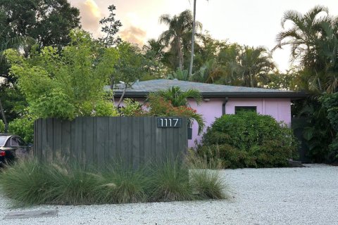 Villa ou maison à louer à Fort Lauderdale, Floride: 1 chambre, 138.52 m2 № 2376547 - photo 4