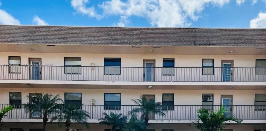 Condo à Sunrise, Floride, 2 chambres  № 2017654