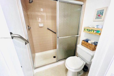 Copropriété à vendre à Sunrise, Floride: 2 chambres, 79.9 m2 № 2017654 - photo 22