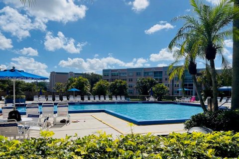 Copropriété à vendre à Sunrise, Floride: 2 chambres, 79.9 m2 № 2017654 - photo 30