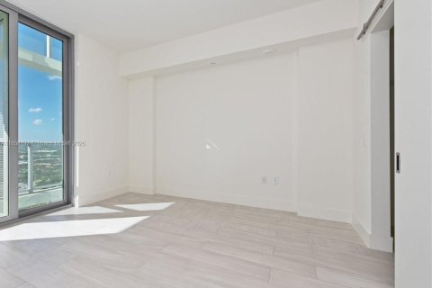 Condo in Sunrise, Florida, 2 bedrooms  № 1960570 - photo 9