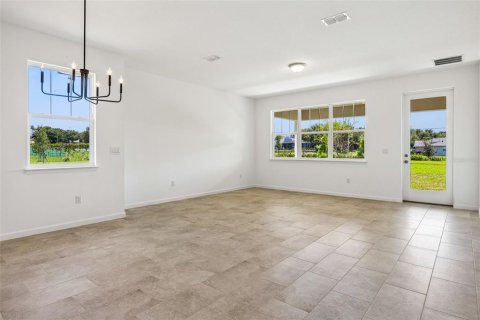 Villa ou maison à vendre à Grand Island, Floride: 3 chambres, 163.6 m2 № 2302893 - photo 3