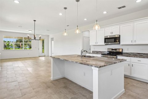 Villa ou maison à vendre à Grand Island, Floride: 3 chambres, 163.6 m2 № 2302893 - photo 6