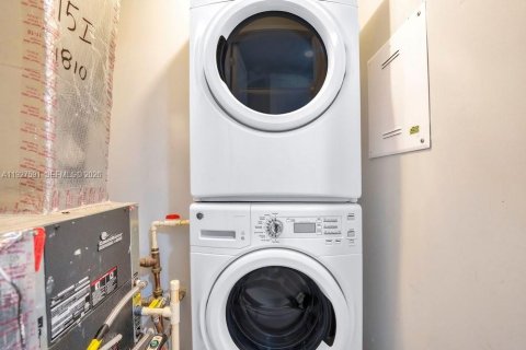 Copropriété à louer à Miami, Floride: 41.06 m2 № 1986726 - photo 19