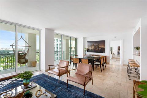 Снять в аренду кондоминиум в Майами, Флорида 3 спальни, 196.4м2, № 2005556 - фото 12