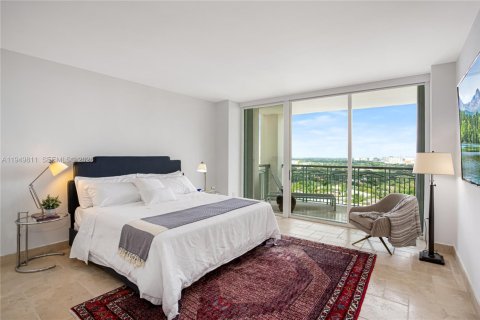 Снять в аренду кондоминиум в Майами, Флорида 3 спальни, 196.4м2, № 2005556 - фото 25