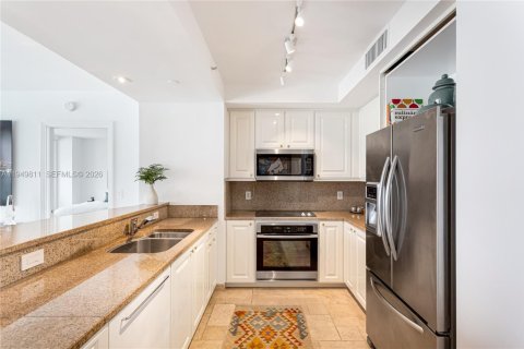 Снять в аренду кондоминиум в Майами, Флорида 3 спальни, 196.4м2, № 2005556 - фото 6