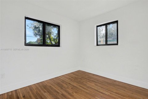 Купить коммерческую недвижимость в Норт-Майами-Бич, Флорида № 2010646 - фото 22